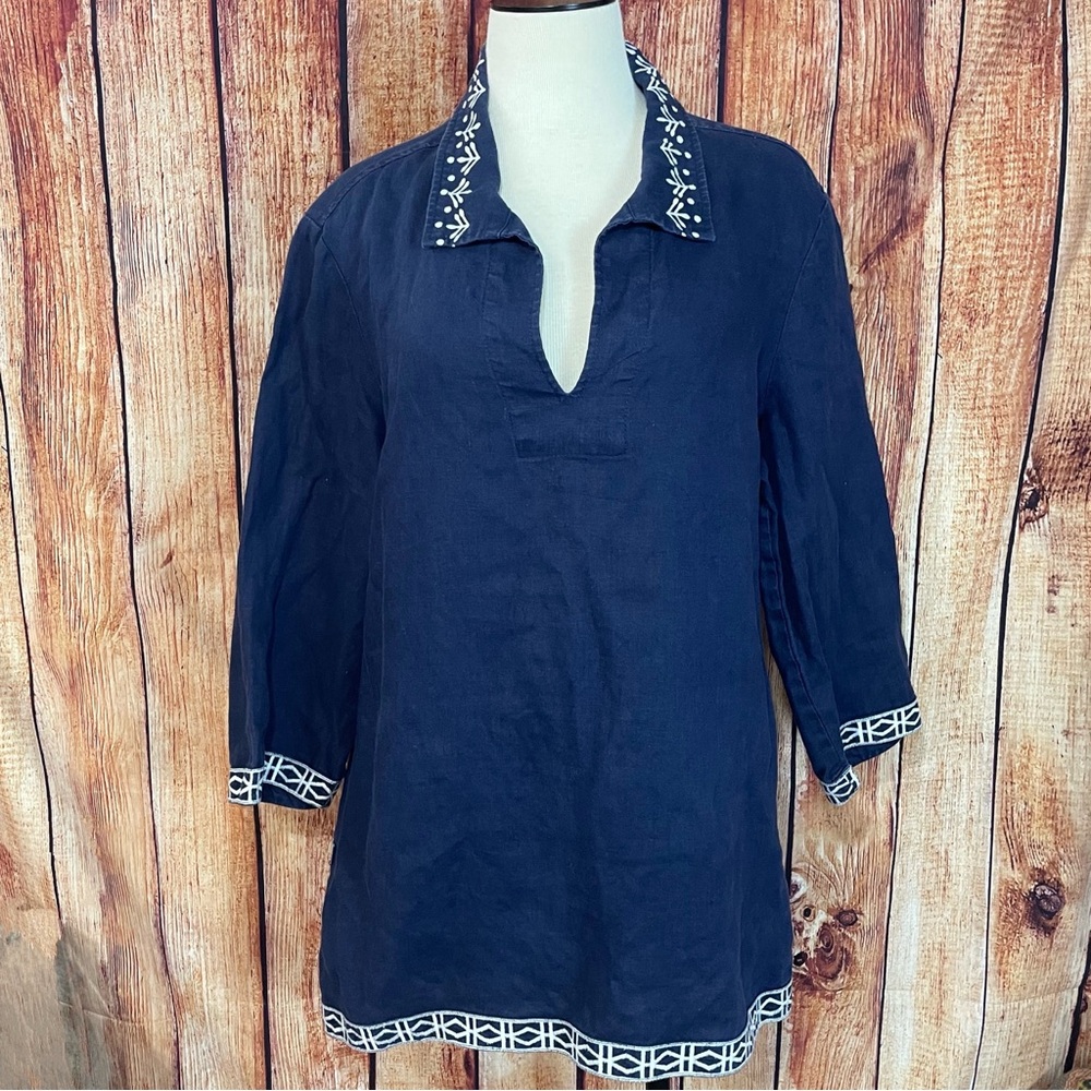 Neiman Marcus Navy Blue Pullover linen Shirt with White Embroidery Ladies L/XL